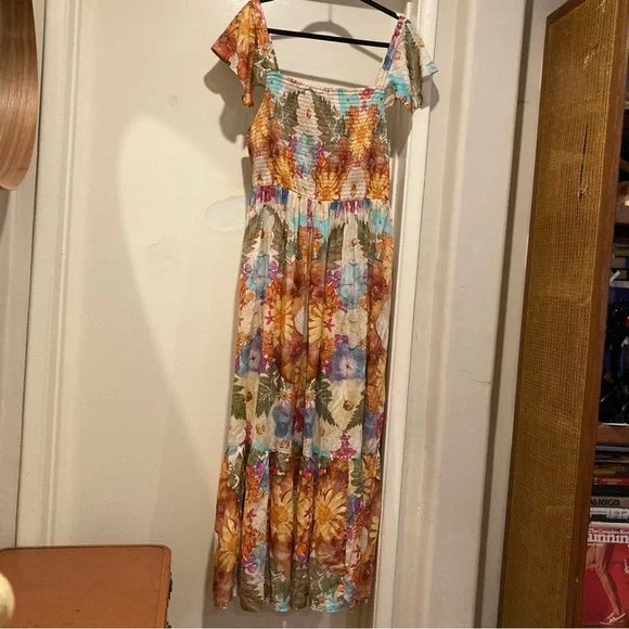 Anthropologie Moxy Collective Smocked
Floral Flutter Sleeve Sleep Dress - Picture 4 of 13